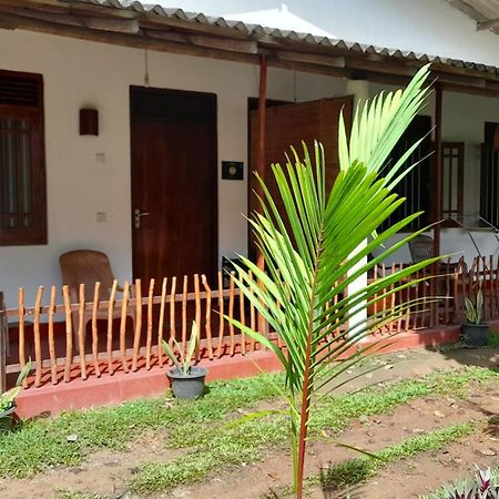 Ranmitha Villa ウェリガマ エクステリア 写真