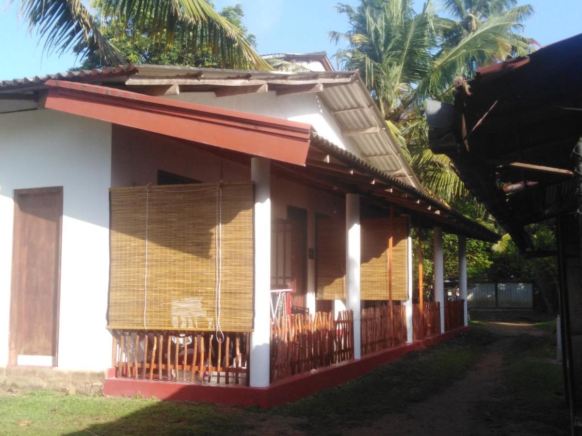 Ranmitha Villa ウェリガマ エクステリア 写真