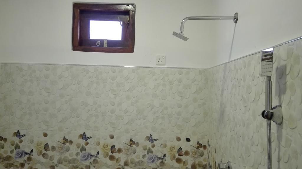 Ranmitha Villa ウェリガマ エクステリア 写真